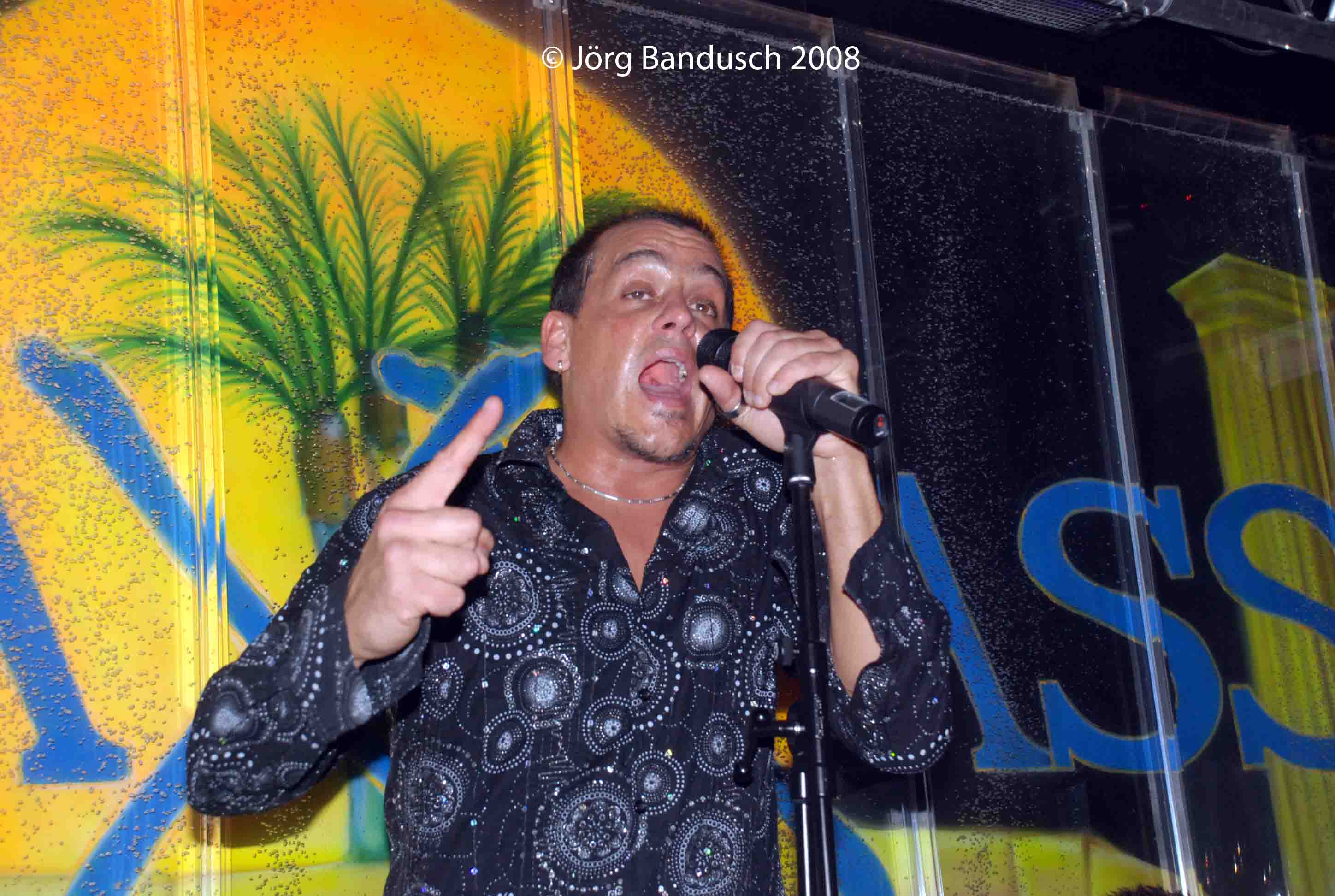 DSC_0121 copy.jpg